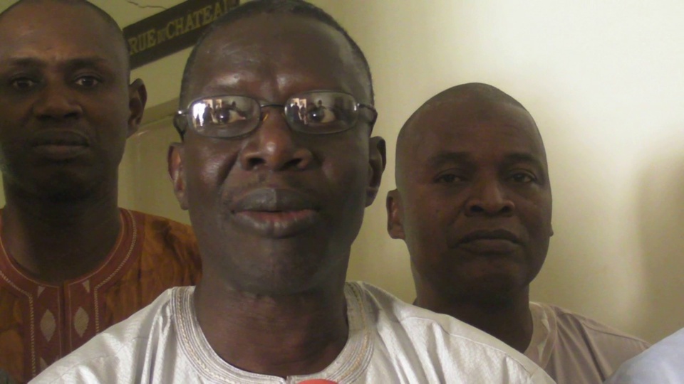 Décès du Khalife des Mourides-Tuerie de Boffa: La CSA s’incline devant la mémoire de Serigne Sidy Mokhtar... et condamne l’assassinat d’une quinzaine de compatriotes Décès du Khalife des Mourides-Tuerie de Boffa: La CSA s’incline devant la mémoire de Serigne Sidy Mokhtar... et condamne l’assassinat d’une quinzaine de compatriotes