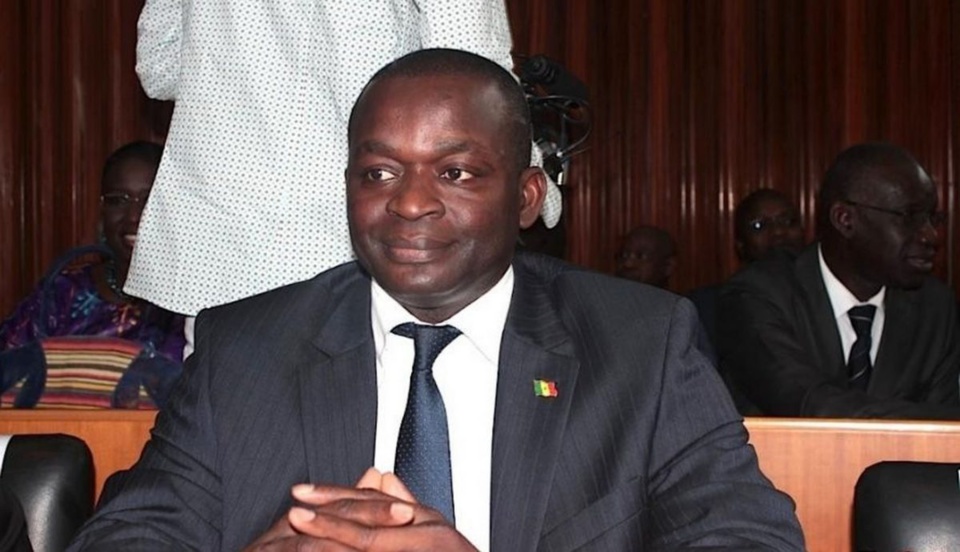 REVELATIONS DE ALIOUNE SARR: «Le président Moustapha Niasse nous demande de faire de notre priorité les élections locales de 2019 et les présidentielles de 2024» REVELATIONS DE ALIOUNE SARR: «Le président Moustapha Niasse nous demande de faire de notre priorité les élections locales de 2019 et les présidentielles de 2024»