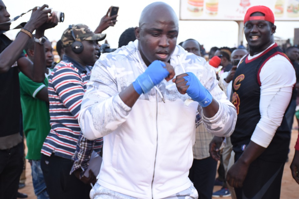 LAC DE GUIERS 2 SE LIVRE: «J'irai cherche Modou Lô» LAC DE GUIERS 2 SE LIVRE: «J'irai cherche Modou Lô»