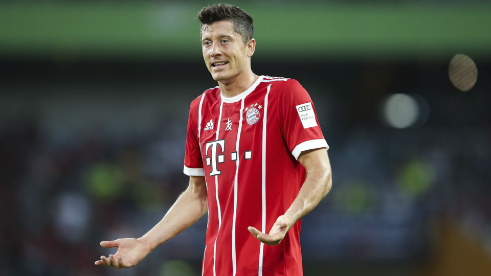 ROBERT LEWANDOSKI PARLE DU GROUPE H: «La Colombie est le favori, mais il ne faut pas oublier le Sénégal qui a de grands joueurs» ROBERT LEWANDOSKI PARLE DU GROUPE H: «La Colombie est le favori, mais il ne faut pas oublier le Sénégal qui a de grands joueurs»