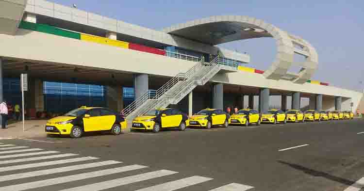 AIBD : 4533 mouvements d'avions , 354 970 passagers (COMMUNIQUÉ)