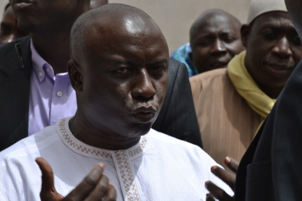 CONSTRUCTION D'UN NOUVEAU PALAIS: Idy démolit le projet de Macky, le "champion de la mal gouvernance" CONSTRUCTION D'UN NOUVEAU PALAIS: Idy démolit le projet de Macky, le "champion de la mal gouvernance"