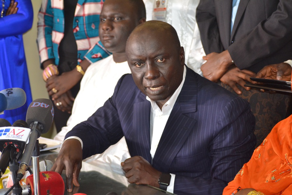 IDRISSA SECK A GUET-NDAR: "Macky parle comme s'il était le sous-préfet du président Aziz..." IDRISSA SECK A GUET-NDAR: "Macky parle comme s'il était le sous-préfet du président Aziz..."