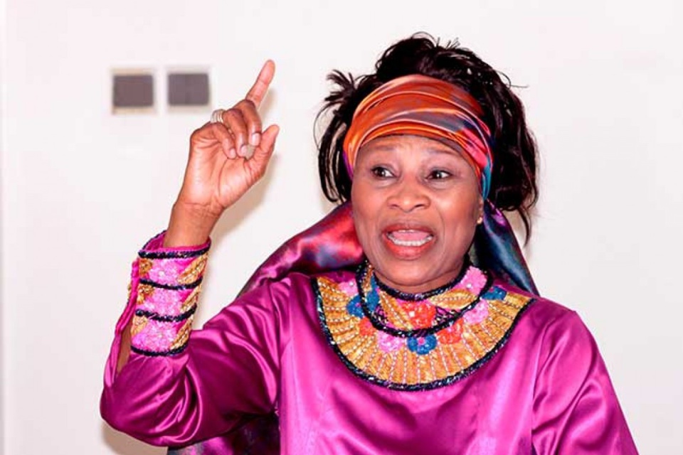 Me AISSATA TALL SALL ATTAQUE: «On combattra le parrainage, parce qu’il est inacceptable» Me AISSATA TALL SALL ATTAQUE: «On combattra le parrainage, parce qu’il est inacceptable»