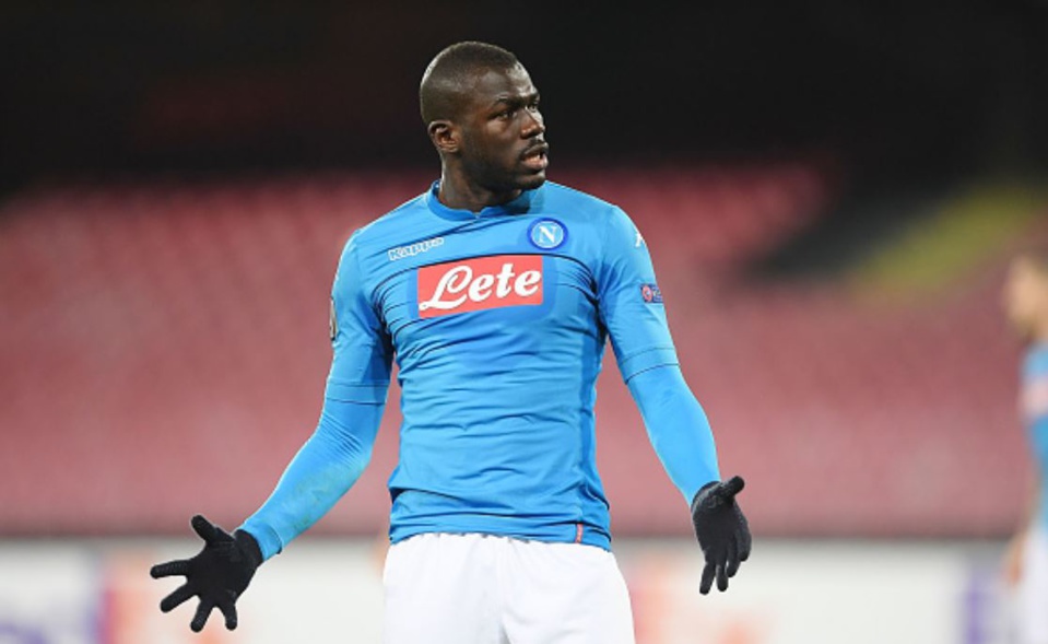 Le Napoli pose une condition pour céder Kalidou Koulibaly Le Napoli pose une condition pour céder Kalidou Koulibaly