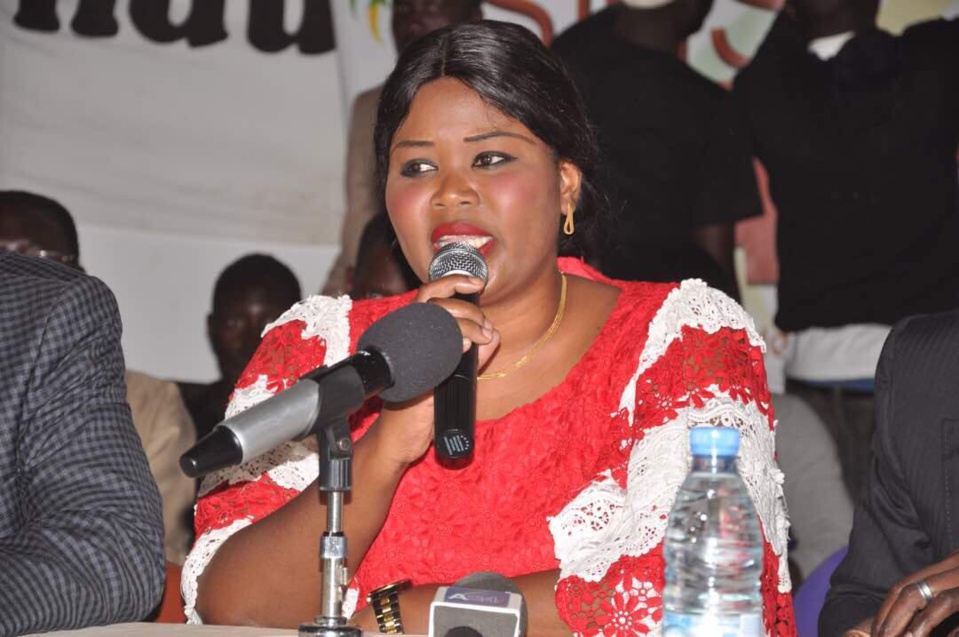 Politique : Entre tournées et Meetings, l’UDES/R de Fatoumata NIANG BA se massifie Politique : Entre tournées et Meetings, l’UDES/R de Fatoumata NIANG BA se massifie