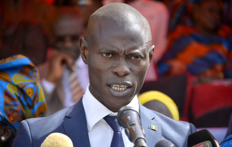 Révélation du ministre Pape Gorgui Ndong: Le Sénégal compte 41.000 personnes vivant avec le Vih dont 21.157 sous traitement Révélation du ministre Pape Gorgui Ndong: Le Sénégal compte 41.000 personnes vivant avec le Vih dont 21.157 sous traitement