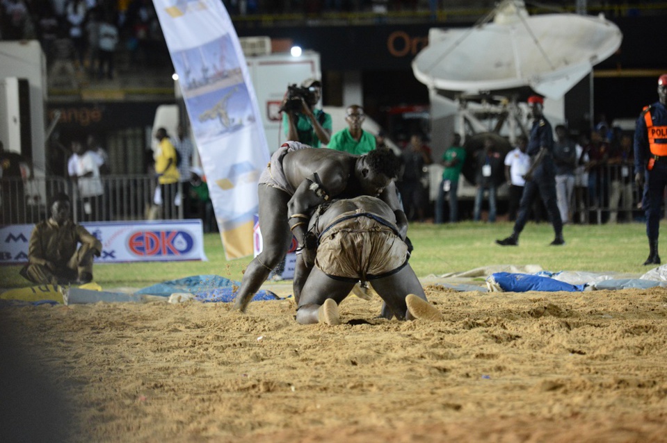 TERRASSE EN MOINS D’UNE MINUTE SAMEDI A LSS: Bombardier cède son trône à Eumeu Sène TERRASSE EN MOINS D’UNE MINUTE SAMEDI A LSS: Bombardier cède son trône à Eumeu Sène