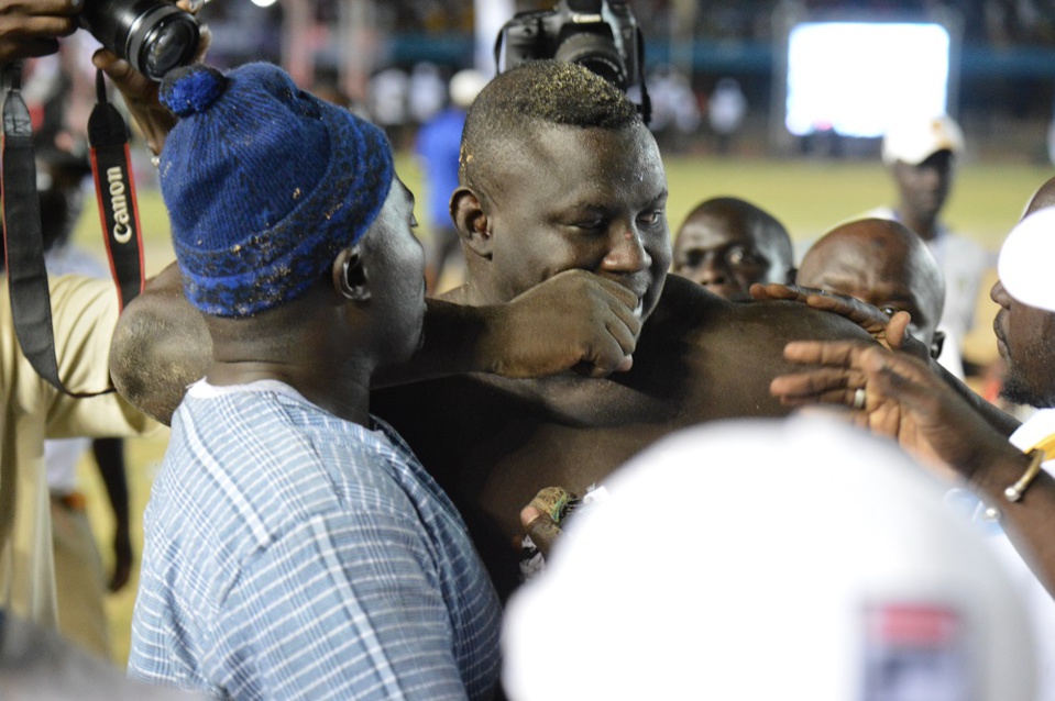 BOMBARDIER APRES SA DEFAITE: «Kenn mënul comprendre lamb (personne ne peut maitriser la lutte)»