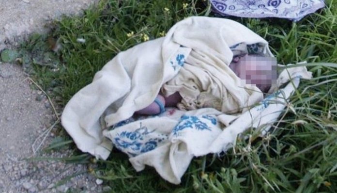 DÉCOUVERTE MACABRE A GOLF SUD: Un nouveau-né de sexe masculin retrouvé mort sous une carcasse de véhicule
