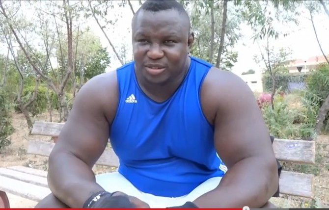 BOMBARDIER SUR SA DEFAITE CONTRE EUMEU SENE: «Attaquer mon adversaire a été une erreur»