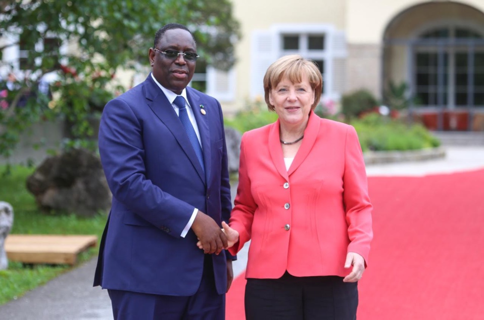 VISITE D’ANGELA MERKEL À DAKAR: La presse allemande dénonce le manque de considération du Sénégal et fait une comparaison avec la visite de Xi Jinping VISITE D’ANGELA MERKEL À DAKAR: La presse allemande dénonce le manque de considération du Sénégal et fait une comparaison avec la visite de Xi Jinping