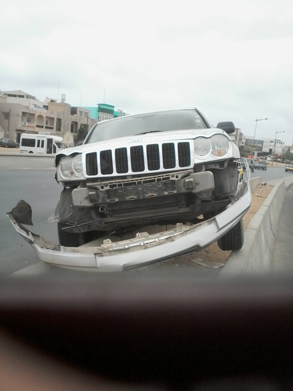 ACCIDENT SUR LA VDN A GOLF SUD: Il loue un véhicule avec son ami, tue une femme et prend la fuite ACCIDENT SUR LA VDN A GOLF SUD: Il loue un véhicule avec son ami, tue une femme et prend la fuite
