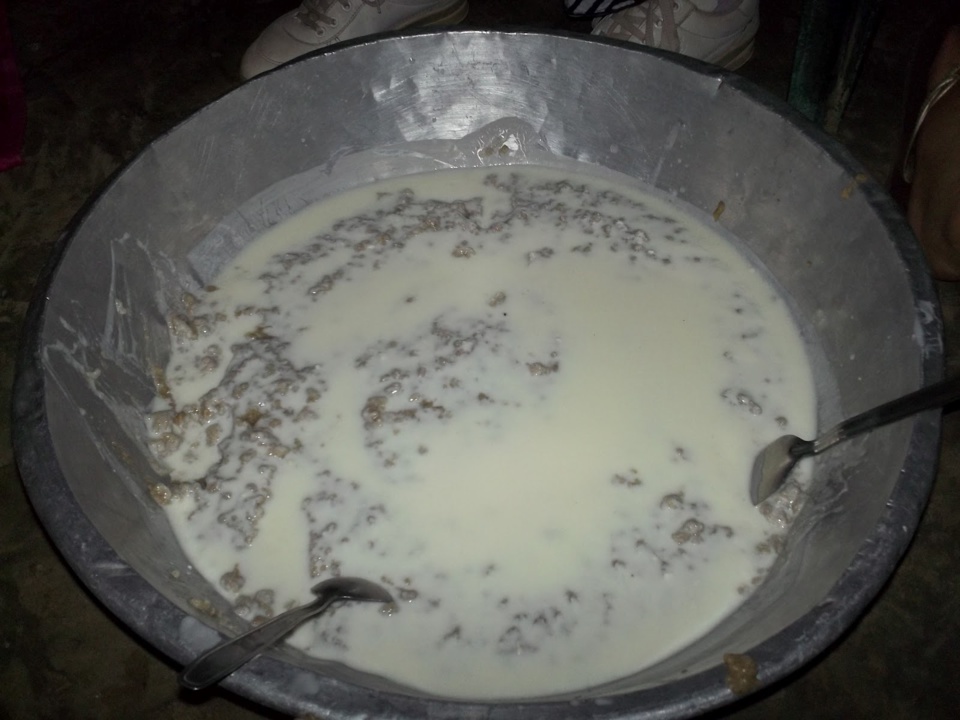 INTOXICATION ALIMENTAIRE A KHOMBOLE: le «lakh» du baptême envoie 256 personnes à l'hopital INTOXICATION ALIMENTAIRE A KHOMBOLE: le «lakh» du baptême envoie 256 personnes à l'hopital