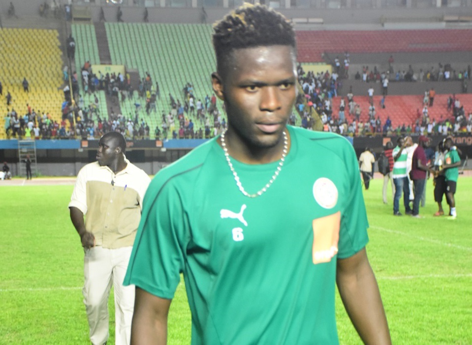 PAPE DJIBRIL DIAW DEFENSEUR CENTRAL DES LIONS: «J’attends mon heure» PAPE DJIBRIL DIAW DEFENSEUR CENTRAL DES LIONS: «J’attends mon heure»