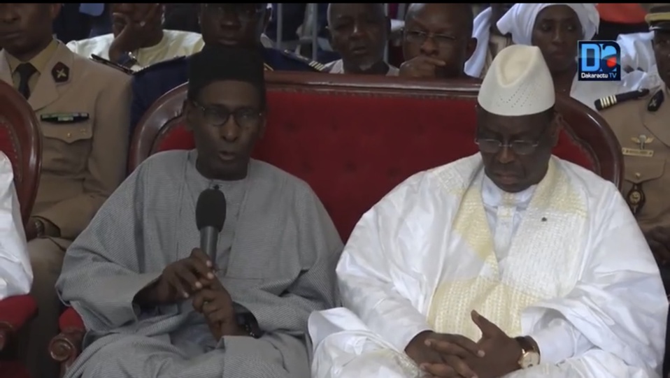 Témoignage trés politique de Bachir Kounta au Chef de l'Etat: le khalife m'a dit "je vous confie Macky Sall et son épouse Marième Faye" Témoignage trés politique de Bachir Kounta au Chef de l'Etat: le khalife m'a dit "je vous confie Macky Sall et son épouse Marième Faye"