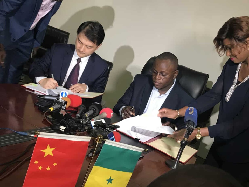 CONVENTION SENEGAL CHINE: 40 milliards Cfa pour réhabiliter quatre stades CONVENTION SENEGAL CHINE: 40 milliards Cfa pour réhabiliter quatre stades