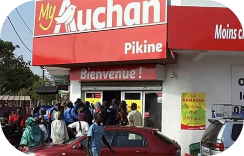 LARCINS DANS LES GRANDES SURFACES FRANÇAISES A DAKAR ET AILLEURS: Le recherché voleur de sacs dans les magasins «Auchan» tombe à Pikine
