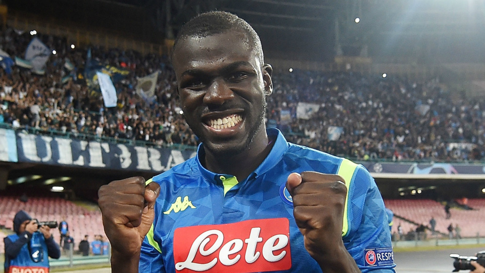 MERCATO: Juventus aurait formulé une offre XXL pour Kalidou Koulibaly MERCATO: Juventus aurait formulé une offre XXL pour Kalidou Koulibaly