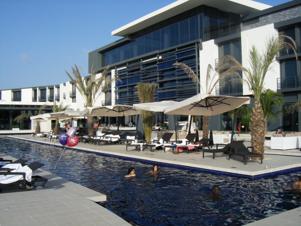 Intimidation, menace, acharnement et harcèlement: le personnel de Radisson Blu crie son ras le bol Intimidation, menace, acharnement et harcèlement: le personnel de Radisson Blu crie son ras le bol