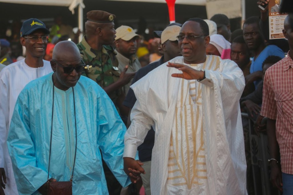 MACKY SALL casse les prix: «3000F Aibd-Touba, 5000F Dakar-Touba» MACKY SALL casse les prix: «3000F Aibd-Touba, 5000F Dakar-Touba»