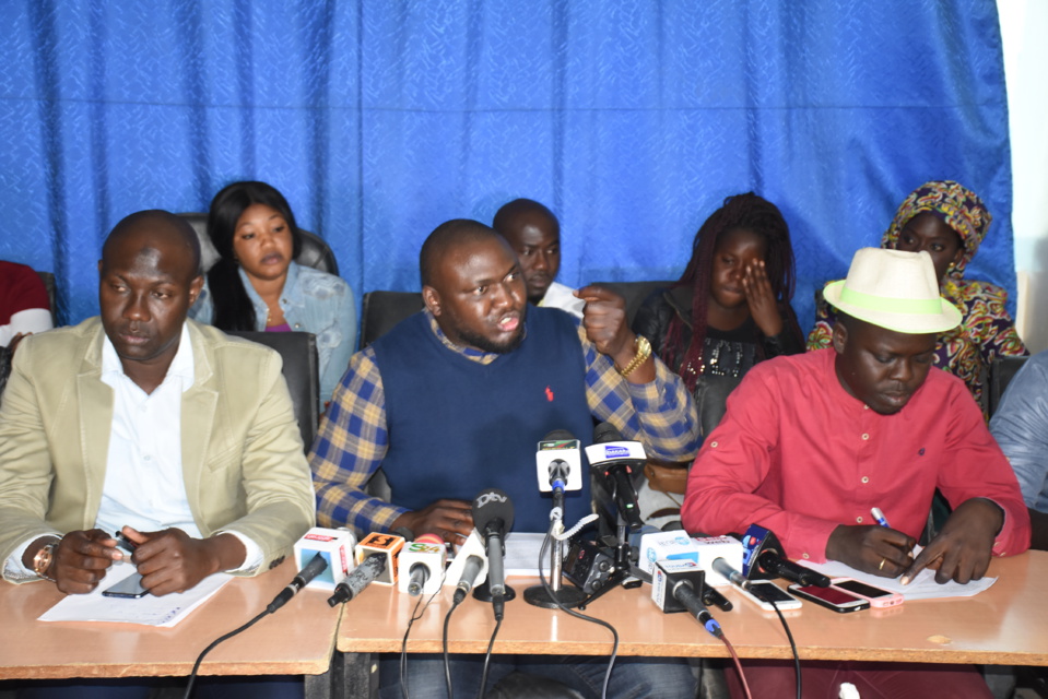 MARCHE DEMAIN VENDREDI A DAKAR, RUFISQUE, THIES ET SAINT-LOUIS: Les jeunes de l’opposition bandent les muscles MARCHE DEMAIN VENDREDI A DAKAR, RUFISQUE, THIES ET SAINT-LOUIS: Les jeunes de l’opposition bandent les muscles