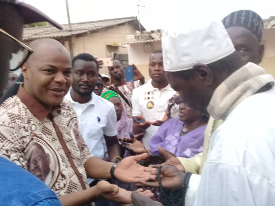 FORTE MOBILISATION A MEDINA: Mame Mbaye Niang «pêche» 9 conseillers de Taxawu Dakar, prévoit 60% des suffrages à Dakar et drague Bamba Fall FORTE MOBILISATION A MEDINA: Mame Mbaye Niang «pêche» 9 conseillers de Taxawu Dakar, prévoit 60% des suffrages à Dakar et drague Bamba Fall