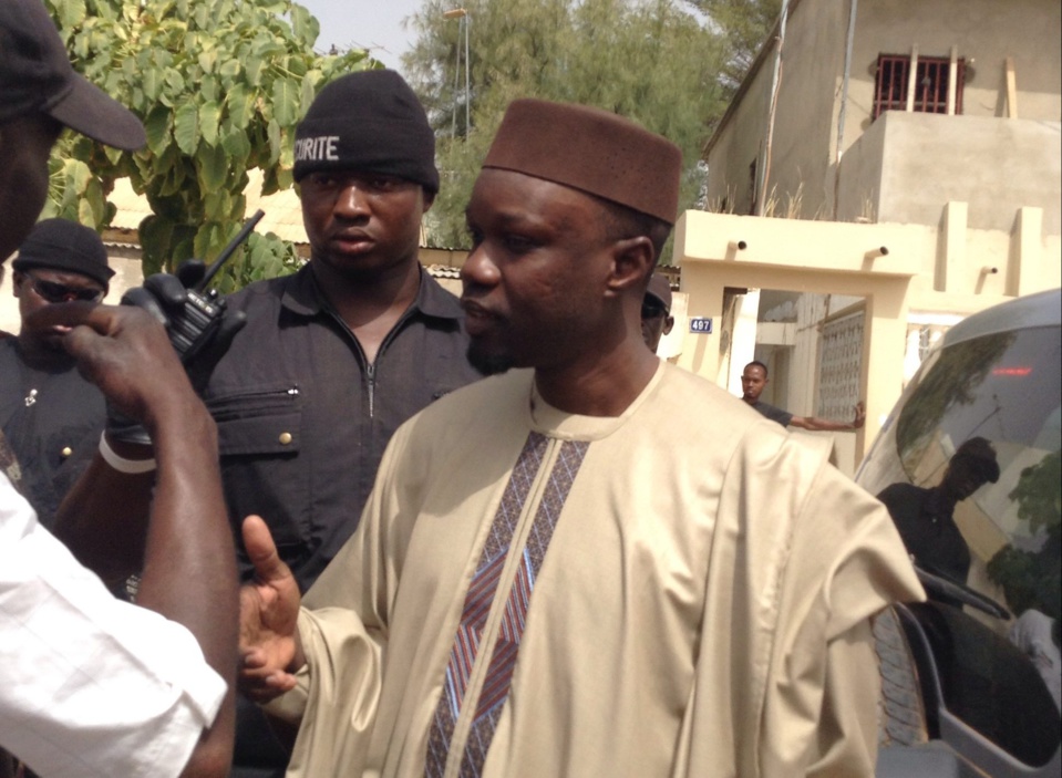 OUSMANE SONKO A KOLDA, SEDHIOU ET VELINGARA: «Je ne peux pas remettre ma sécurité personnelle entre les mains de Aly Ngouille Ndiaye» OUSMANE SONKO A KOLDA, SEDHIOU ET VELINGARA: «Je ne peux pas remettre ma sécurité personnelle entre les mains de Aly Ngouille Ndiaye»