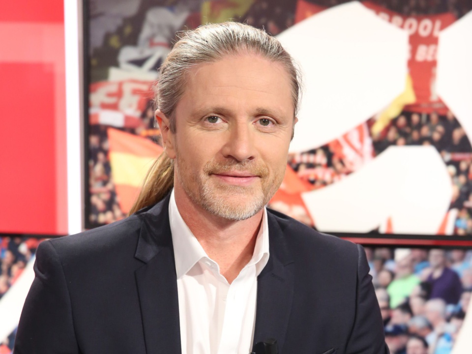 EMMANUEL PETIT: «Je ne vois pas de défaut sur le jeu de Sadio Mané» EMMANUEL PETIT: «Je ne vois pas de défaut sur le jeu de Sadio Mané»