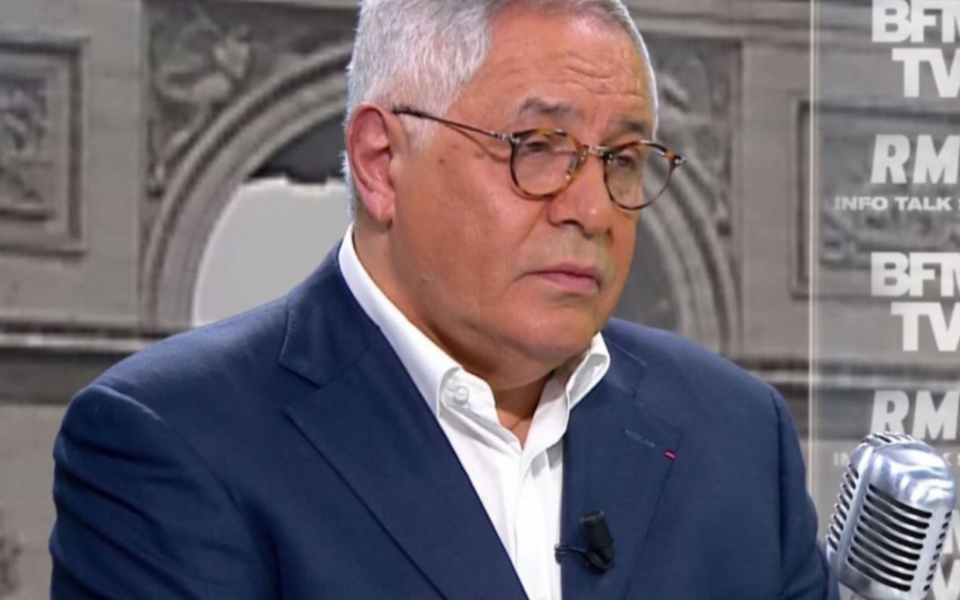 Légion d’honneur française: le sulfureux Robert Bourgi suspendu pour 5 ans Légion d’honneur française: le sulfureux Robert Bourgi suspendu pour 5 ans