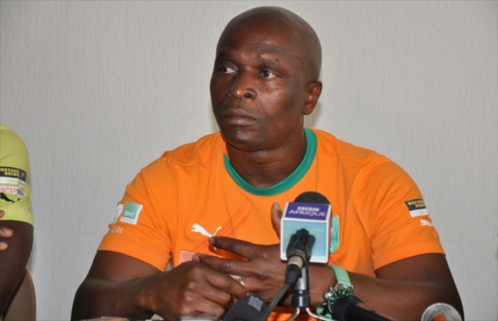 FRANCOIS ZAOUI, ANCIEN COACH DES ELEPHANTS: «Le Sénégal est l’un des favoris pour avoir bien progressé»