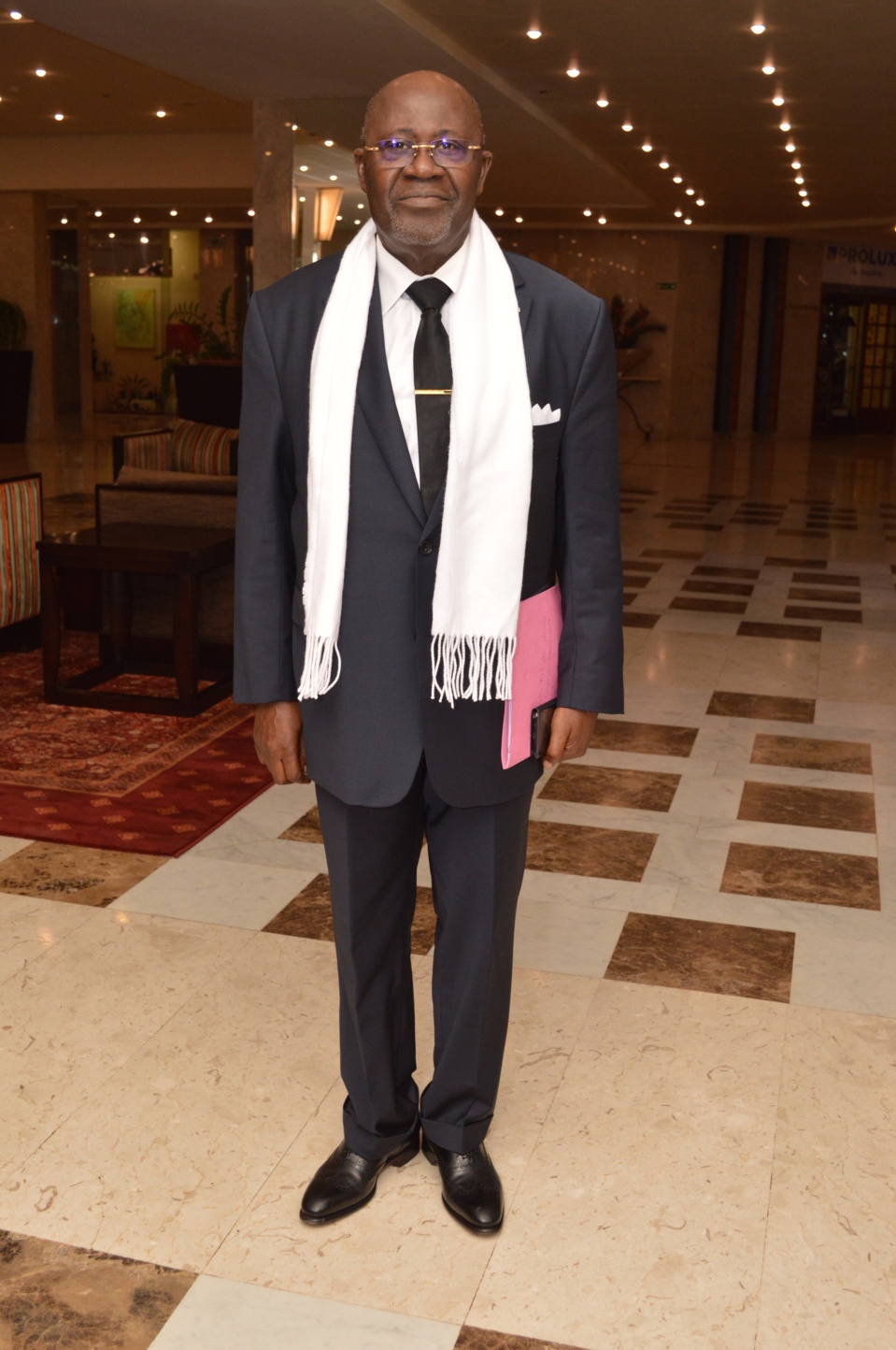 47 éme anniversaire de la fête nationale du Cameroun: «Le Cameroun reste indivisible », rassure S.E Jean Ntonga 47 éme anniversaire de la fête nationale du Cameroun: «Le Cameroun reste indivisible », rassure S.E Jean Ntonga