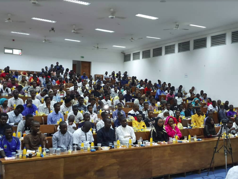 TOUT EN IMAGES : Ndogou des étudiants ressortissants de Kolda parrainé par le Directeur des impôts et domaines Mamadou DIAO TOUT EN IMAGES : Ndogou des étudiants ressortissants de Kolda parrainé par le Directeur des impôts et domaines Mamadou DIAO