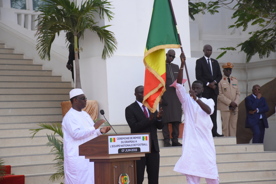 LES PAROLES N’ONT PAS SUFFI AU CHEF DE L’ETAT : Un mutilé de guerre montré en exemple aux Lions