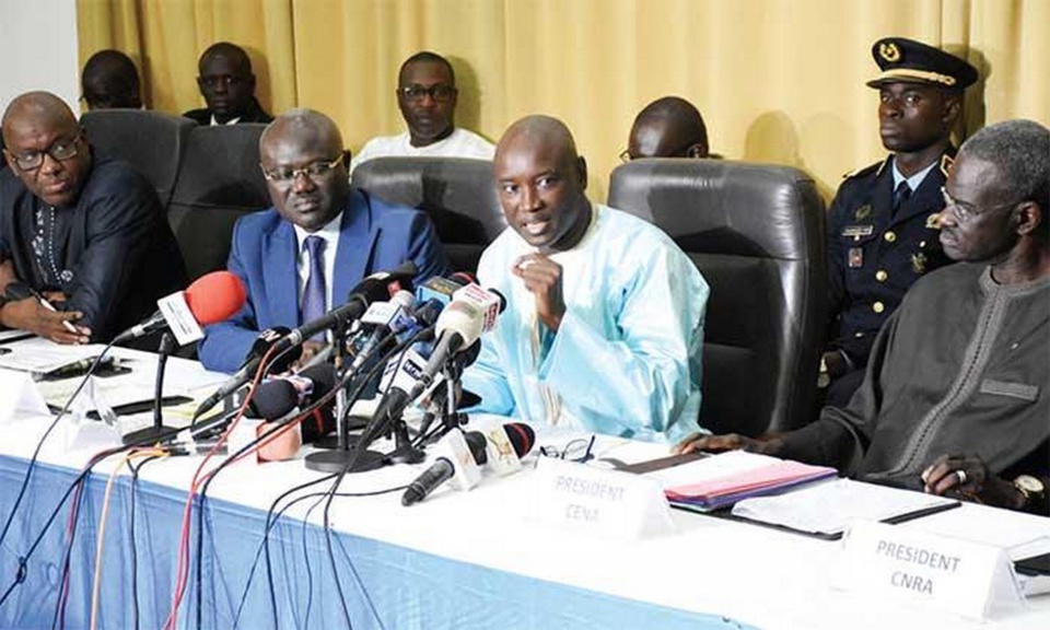 DELOCALISATION DES TRAVAUX DU DIALOGUE POLITIQUE : Les différents pôles évoquent des raisons différentes même s’ils s’accordent sur la question DELOCALISATION DES TRAVAUX DU DIALOGUE POLITIQUE : Les différents pôles évoquent des raisons différentes même s’ils s’accordent sur la question