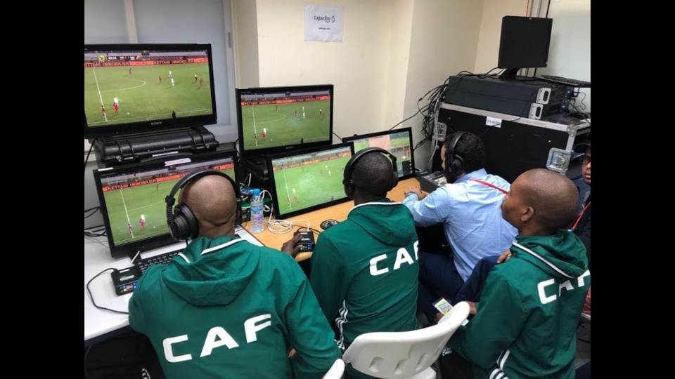 UTILISATION DE LA VAR Les Lions «briefés» par Malang Diédhiou UTILISATION DE LA VAR Les Lions «briefés» par Malang Diédhiou