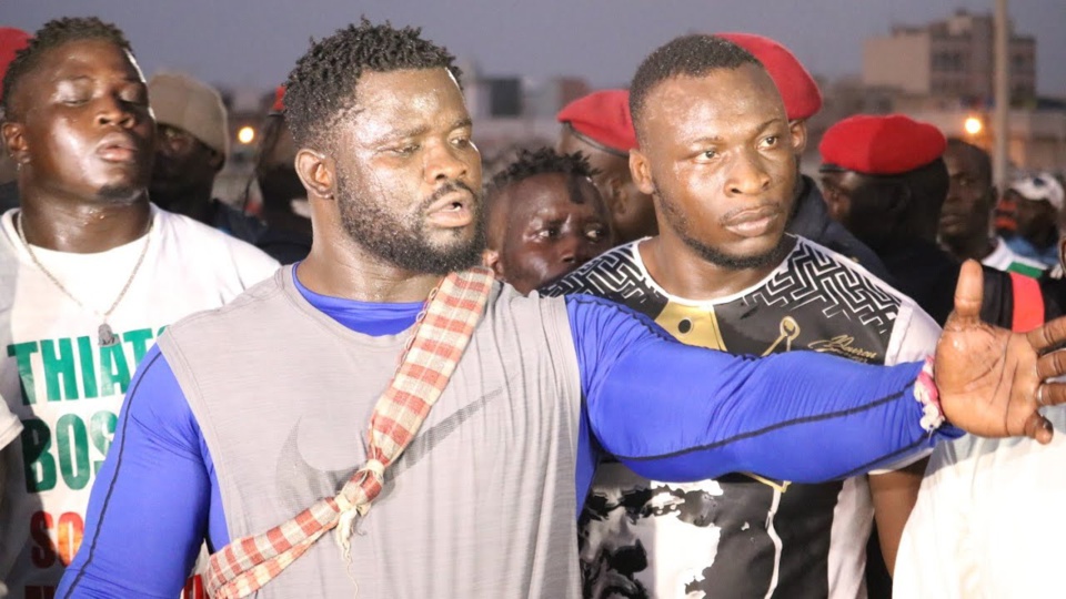 OPEN PRESS D’AVANT COMBAT D’EUMEU SENE : «Lamb bi dafa wara saf sap» OPEN PRESS D’AVANT COMBAT D’EUMEU SENE : «Lamb bi dafa wara saf sap»