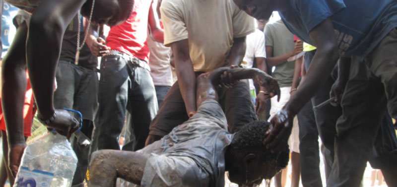 VOL A MAIN ARMEE A THIAROYE HAMDALLAYE BIAFRA: Le caïd «Pa Usine» arrêté à nouveau avec son lieutenant «Ross»