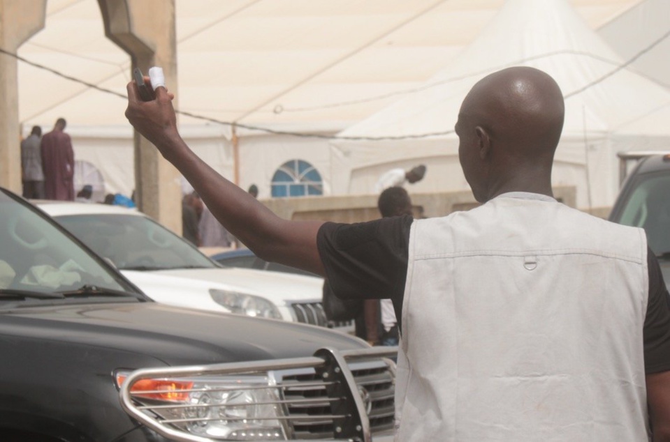 ASSOCIATION DE MALFAITEURS, ESCROQUERIE ET CHARLATANISME: un élément de la BIP, affecté à la garde proche de Macky se fait arnaquer de 120 millions ASSOCIATION DE MALFAITEURS, ESCROQUERIE ET CHARLATANISME: un élément de la BIP, affecté à la garde proche de Macky se fait arnaquer de 120 millions