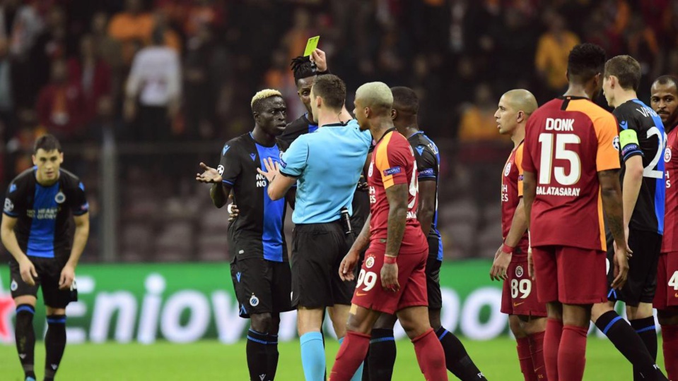 KREPIN DIATTA SUR SON CARTON ROUGE: «Montrer ma joie comme ça, ce n’était peut-être pas malin, mais c’était ma manière de répondre à ces cris et ces coups de sifflet» KREPIN DIATTA SUR SON CARTON ROUGE: «Montrer ma joie comme ça, ce n’était peut-être pas malin, mais c’était ma manière de répondre à ces cris et ces coups de sifflet»