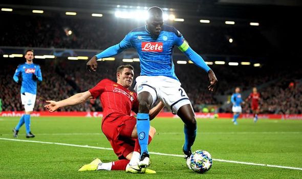 INFRANCHISSABLE FACE AUX REDS : Kalidou Koulibaly réclamé par les supporters de Liverpool
