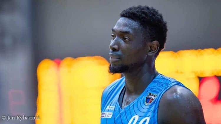 BASKET: Cheikh Mbodj, victime d’une double fracture pommette-mâchoire, a été opéré avec succès