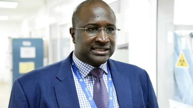 PR AMADOU ALPHA SALL, DIRECTEUR DE L’INSTITUT PASTEUR : «Un dépistage massif ne se justifie pas»