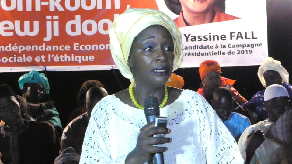 Liste des membres du comité de suivi des opérations du force covid-19: Yassine Fall se désiste 30mn avant la publication Liste des membres du comité de suivi des opérations du force covid-19: Yassine Fall se désiste 30mn avant la publication