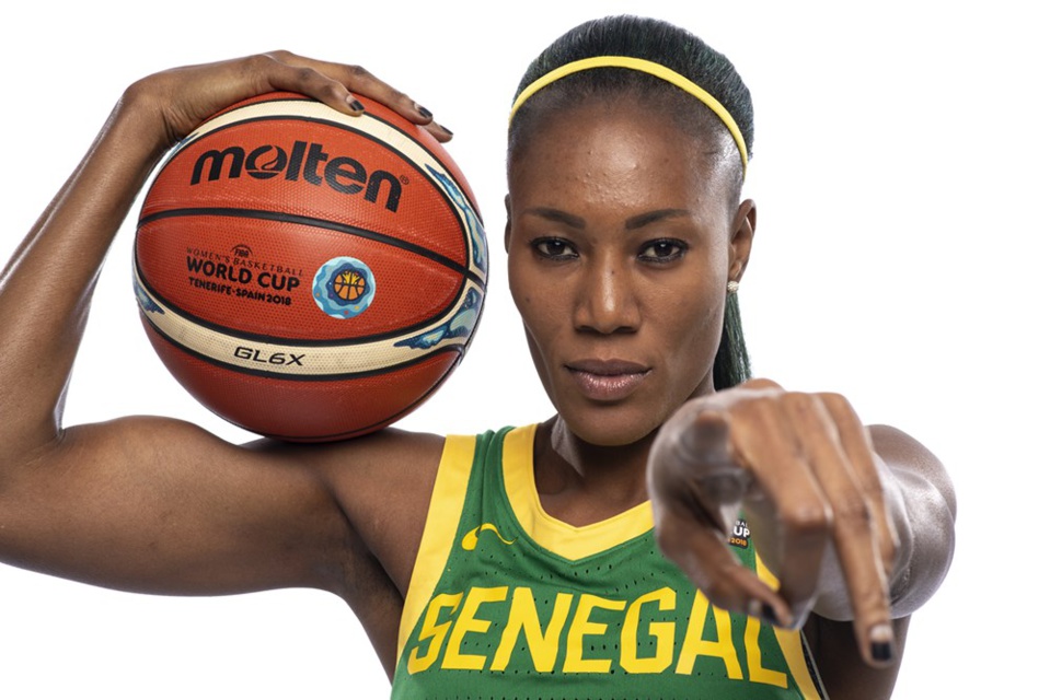 CONFIDENCES - ASTOU TRAORE, LIONNE DE BASKET: «Je regrette d’avoir arrêté mes études» CONFIDENCES - ASTOU TRAORE, LIONNE DE BASKET: «Je regrette d’avoir arrêté mes études»