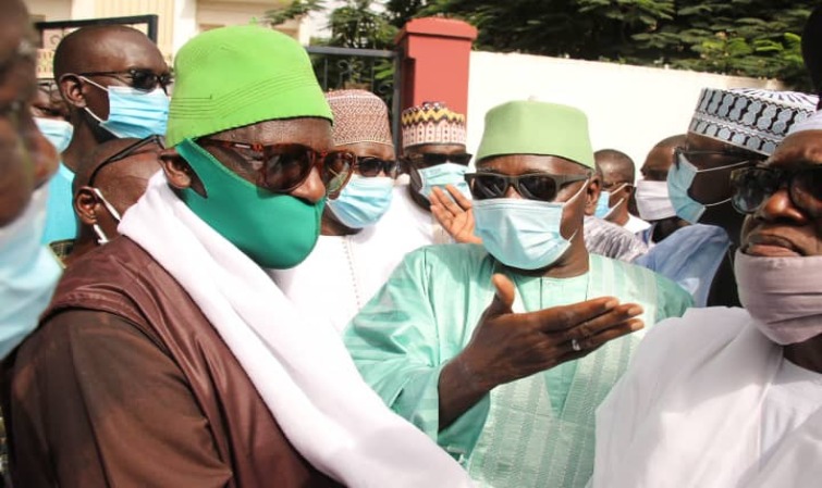 LEVÉE DU CORPS DE MANSOUR KAMA : LE KHALIFE DES TIDJANES BLOQUÉ À L’ENTRÉE