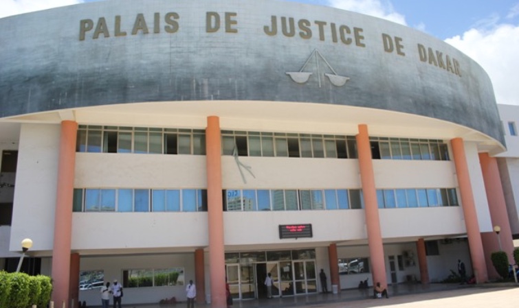 LES AUTEURS DU SACCAGE DU JOURNAL "LES ECHOS" RISQUENT UNE LOURDE PEINE