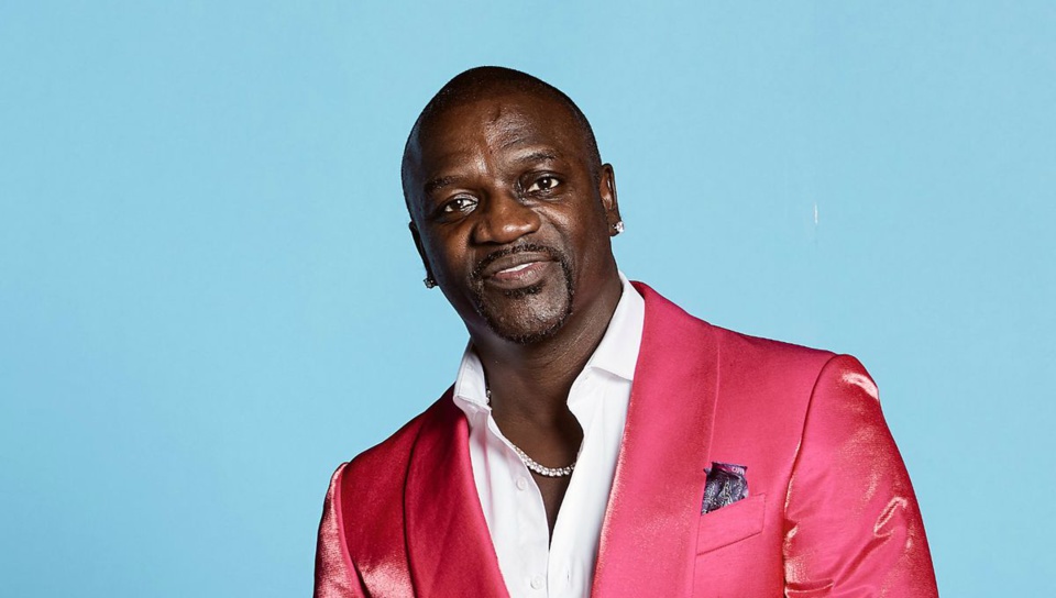 AKON DERAPE EN COMPARANT L’IMPACT DE L’ESCLAVAGE SUR LES SENEGALAIS ET LES NOIRS AMERICAINS Le rappeur vivement critiqué aux États-Unis AKON DERAPE EN COMPARANT L’IMPACT DE L’ESCLAVAGE SUR LES SENEGALAIS ET LES NOIRS AMERICAINS Le rappeur vivement critiqué aux États-Unis