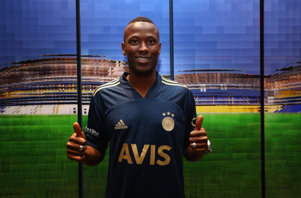APRÈS UNE SAISON À KASIMPASA ET LIBRE DE TOUT CONTRAT: Mame Baba Thiam débarque à Fenerbahçe pour 3 ans APRÈS UNE SAISON À KASIMPASA ET LIBRE DE TOUT CONTRAT: Mame Baba Thiam débarque à Fenerbahçe pour 3 ans