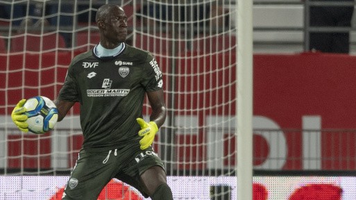 ANNONCE A RENNES, LE DFCO POSE LES BARBELES AUTOUR DU GARDIEN SENEGELAIS: «Ce serait suicidaire de laisser partir Alfred Gomis»
